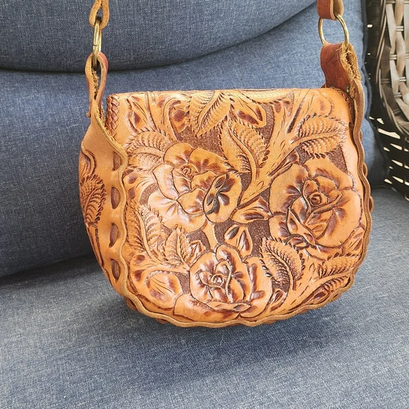 Sold - Picture 4 of 9